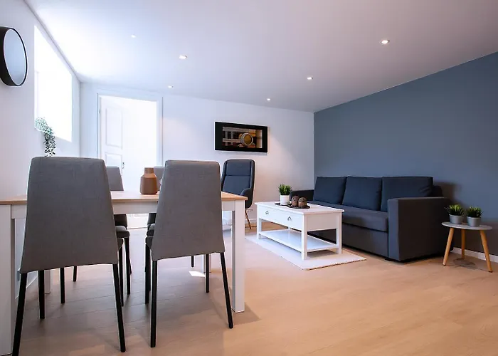 Apartmán With Bedroom In Sentrum *